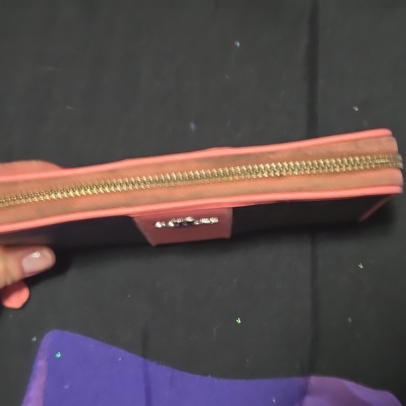 Coach wallet - Picture 2 of 3